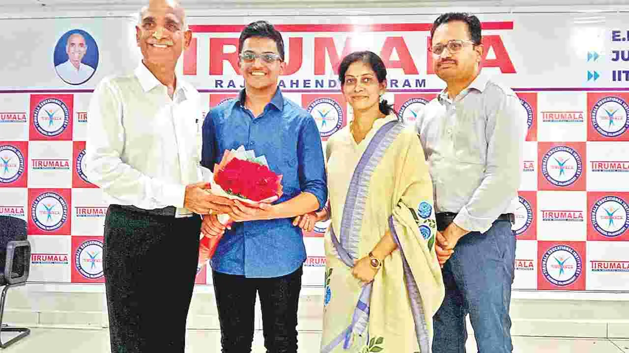 NEET 2025 Toppers: తిరుమలకు స్టేట్‌ ఫస్ట్‌ ర్యాంక్‌