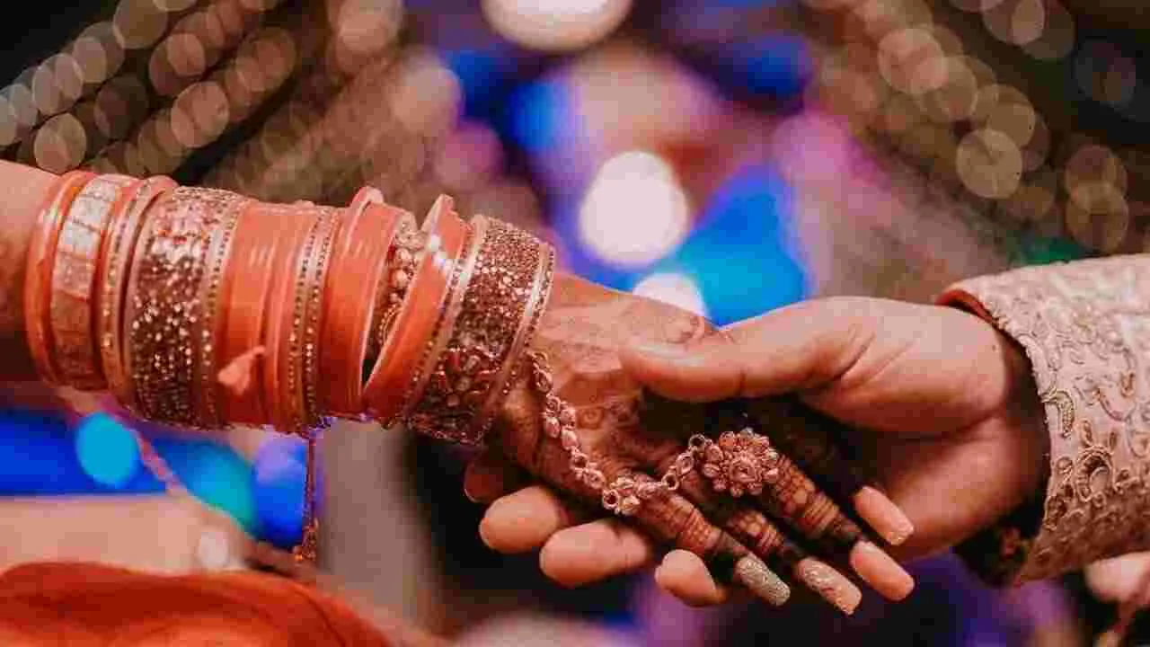 wedding Drama: ఆమె నా ప్రియురాలు పెళ్లాపండి