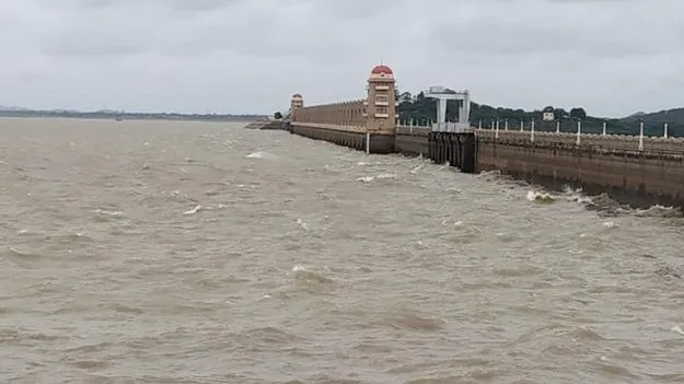 Tungabhadra: తుంగభద్రలోకి భారీగా వరద నీరు..