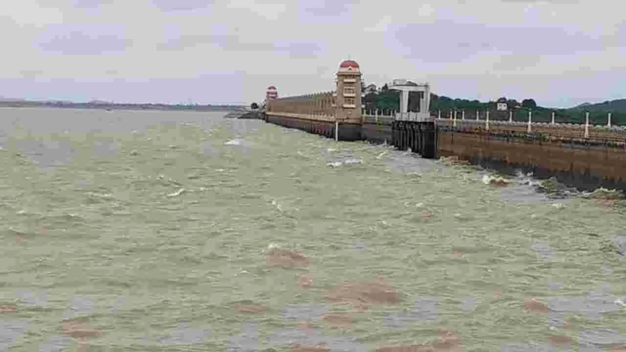 Tungabhadra: తుంగభద్రలోకి భారీగా వరద నీరు.. 