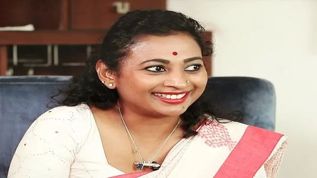 MLA: ధర్మం కోసమే కాషాయ శాలువా.. మూడేళ్ల తర్వాత కాంగ్రెసో.. బీజేపీనో చూద్దాం