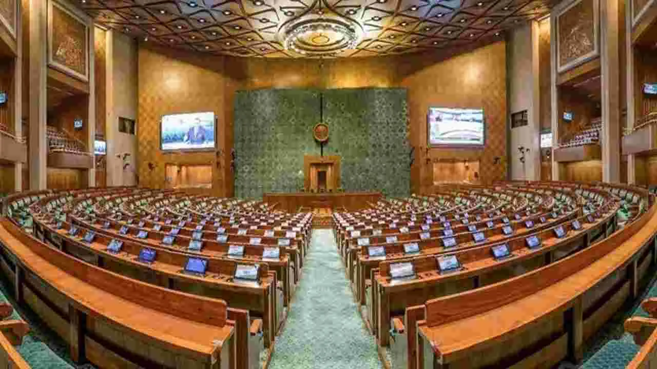 Parliament: మరికాసేపట్లో కేంద్రం అఖిలపక్ష సమావేశం