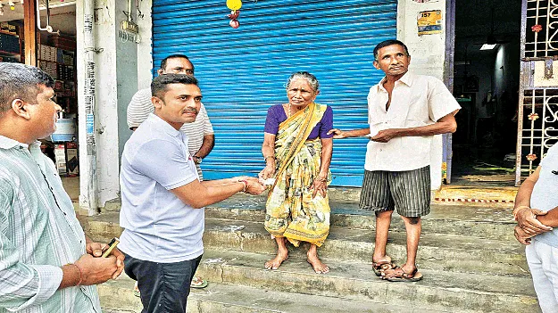 90% Pension Distribution Completed 90 శాతం పింఛన్ల పంపిణీ