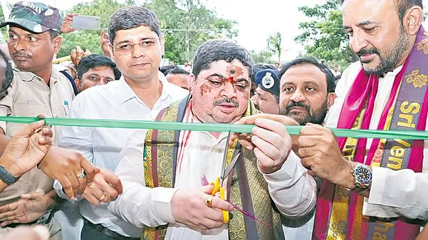 Ponnam Prabhakar: కాంగ్రెస్‌ వచ్చాక లాభాల్లో ఆర్టీసీ 