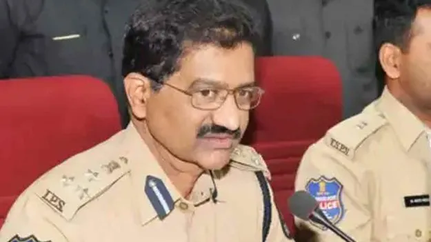 Phone Tapping Case: మరికొన్ని గంటల్లో యూఎస్ నుంచి హైదరాబాద్కు ప్రభాకర్ రావు