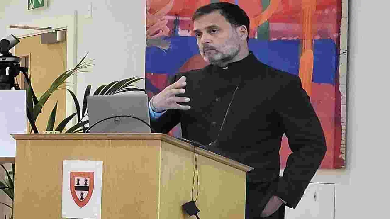 Rahul Gandhi: ఇంగ్లీషు భాషపై అమిత్‌షా వ్యాఖ్యలకు రాహుల్‌గాంధీ కౌంటర్