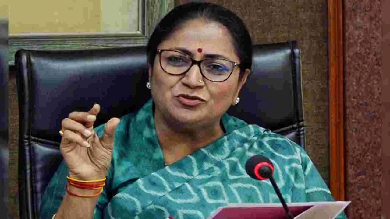 Rekha Gupta: సీఎం బంగ్లా పునరుద్ధరణ టెండర్ రద్దు
