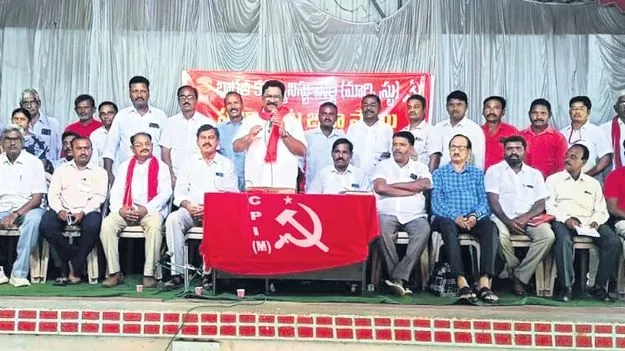 కాళేశ్వరం పేరుతో కాలయాపన