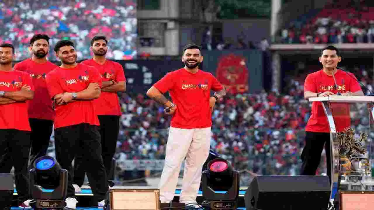 Chinnaswamy stadium stampede: పోలీసులు వద్దన్నా ఆర్సీబీ యాజమాన్యం వినలేదా? బుధవారం సాయంత్రం అసలేం జరిగింది