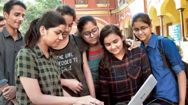 Engineering Colleges: బీటెక్‌లో మరో 8వేల సీట్లు పెరిగే అవకాశం