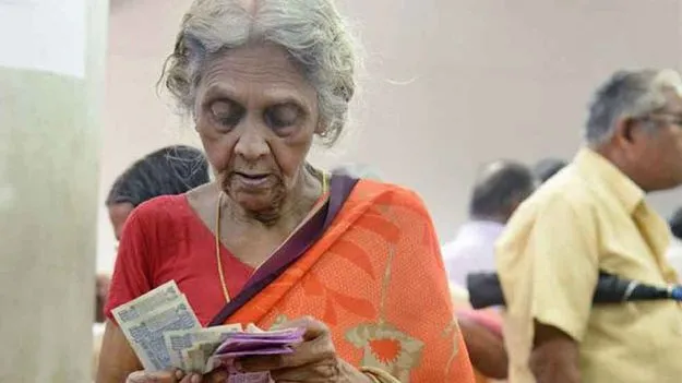 Pension Restoration: అమరావతిలో భూమిలేని పేదలకు పింఛన్ల పునరుద్ధరణ 