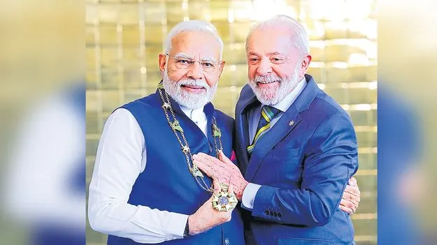 PM Modi: ఉగ్రవాదంపై ద్వంద్వ ప్రమాణాలు పనికిరావు