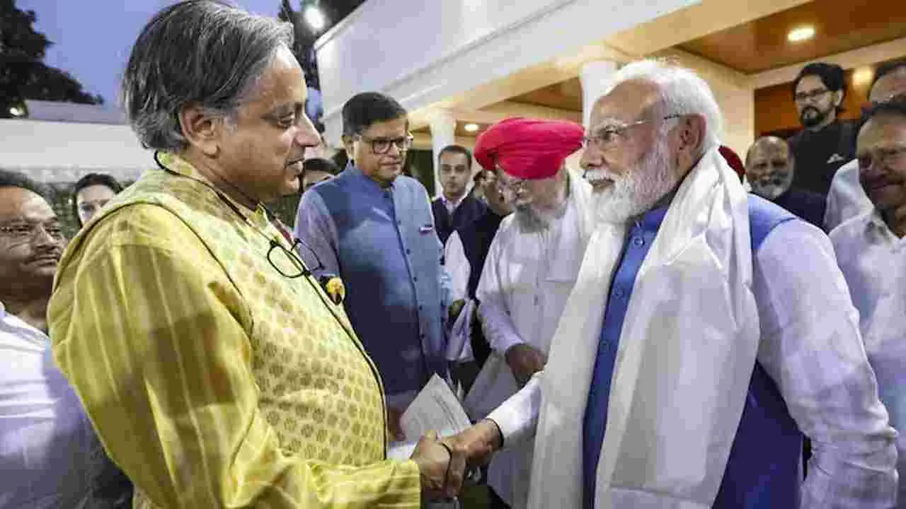 Shashi Tharoor: నా మాటలు బీజేపీలో చేరడానికి సంకేతం కాదు