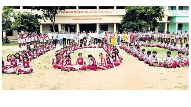 100 దాటిన అడ్మిషన్లు