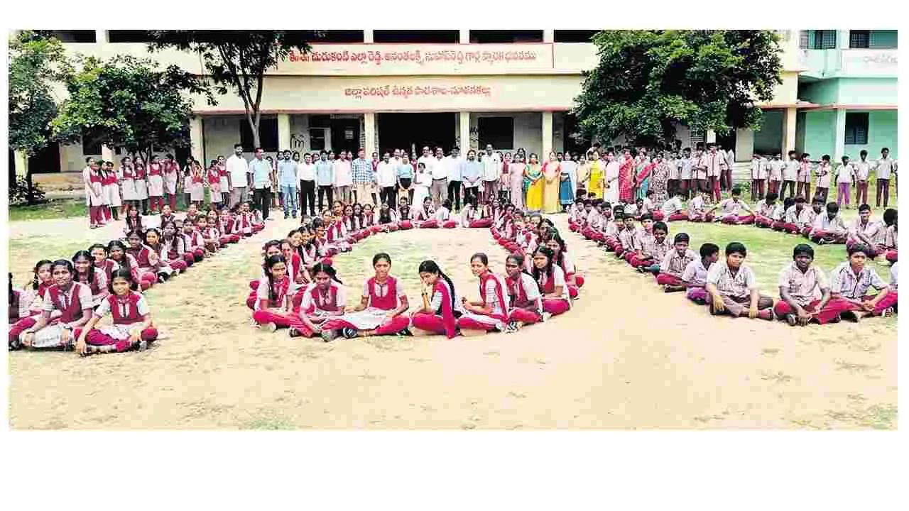  100 దాటిన అడ్మిషన్లు