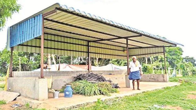 గోకులం డబ్బులొచ్చాయి..