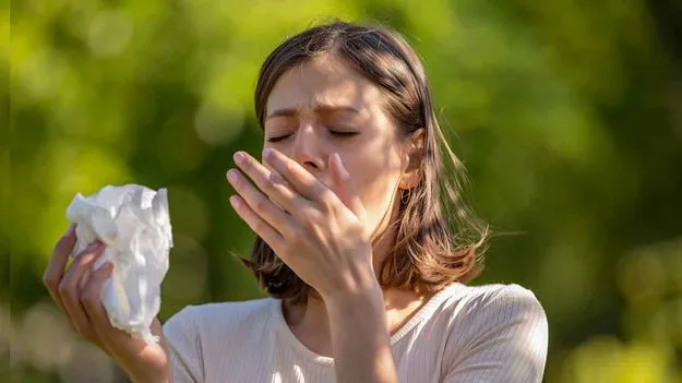 తరచూ తుమ్ములా? అలెర్జీ వల్లే కాదు.. ఈ సమస్య కూడా కావచ్చు..!