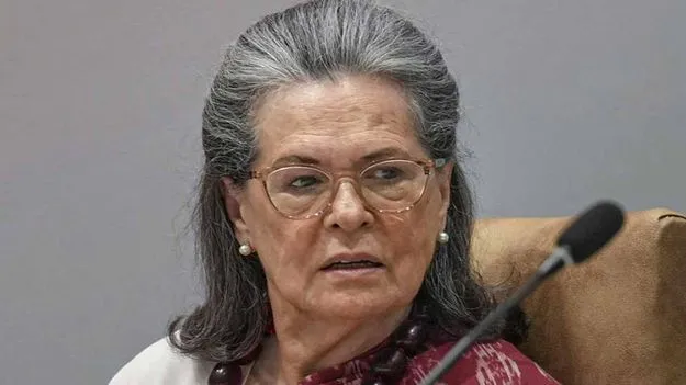Sonia Gandhi: కాంగ్రెస్ కీలక సమవేశానికి సోనియా పిలుపు