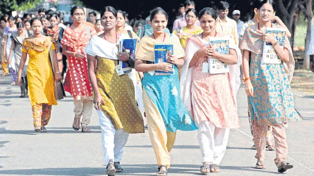 జూనియర్‌ కాలేజీలు పునఃప్రారంభం