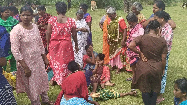 ఈత సరదాకు ఇద్దరు స్నేహితుల బలి