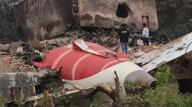 Air India Plance Crash: విమానం తోక భాగంలో మరో మృతదేహం
