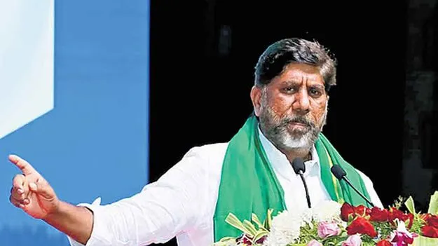 Mallu Bhatti Vikramarka: కేసీఆర్ చేసిన తప్పులను మాపై రుద్దుతున్నారు.. మల్లు భట్టి విక్రమార్క ఫైర్