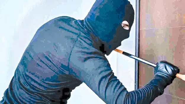 శివారు కాలనీలే టార్గెట్‌