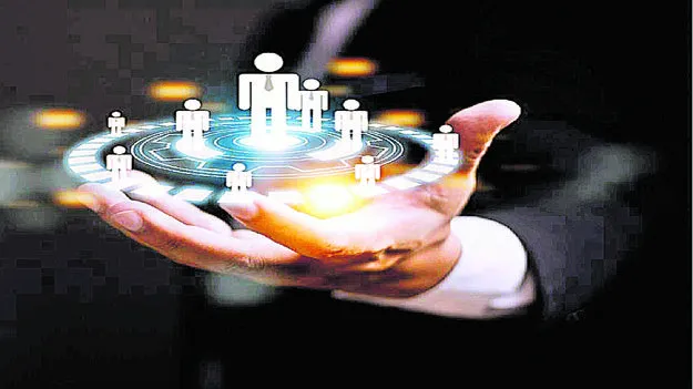 బదిలీల వేళ పదోన్నతులు