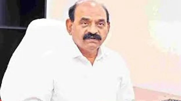 Minister Farooq: పత్రికలు ప్రజా వారధులు