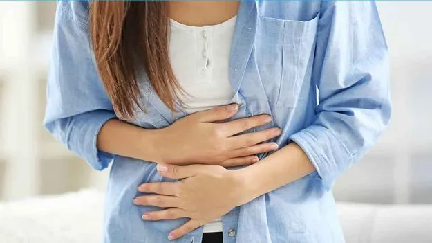 UTI symptoms: మహిళలూ.. ఈ యూరినరీ ఇన్ఫెక్షన్లతో జాగ్రత్త..!