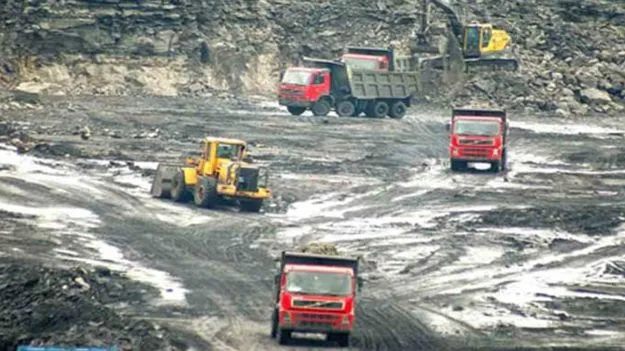 Illegal Mining: అక్రమ మైనింగ్ కేసులో వంశీకి ముందస్తు బెయిల్