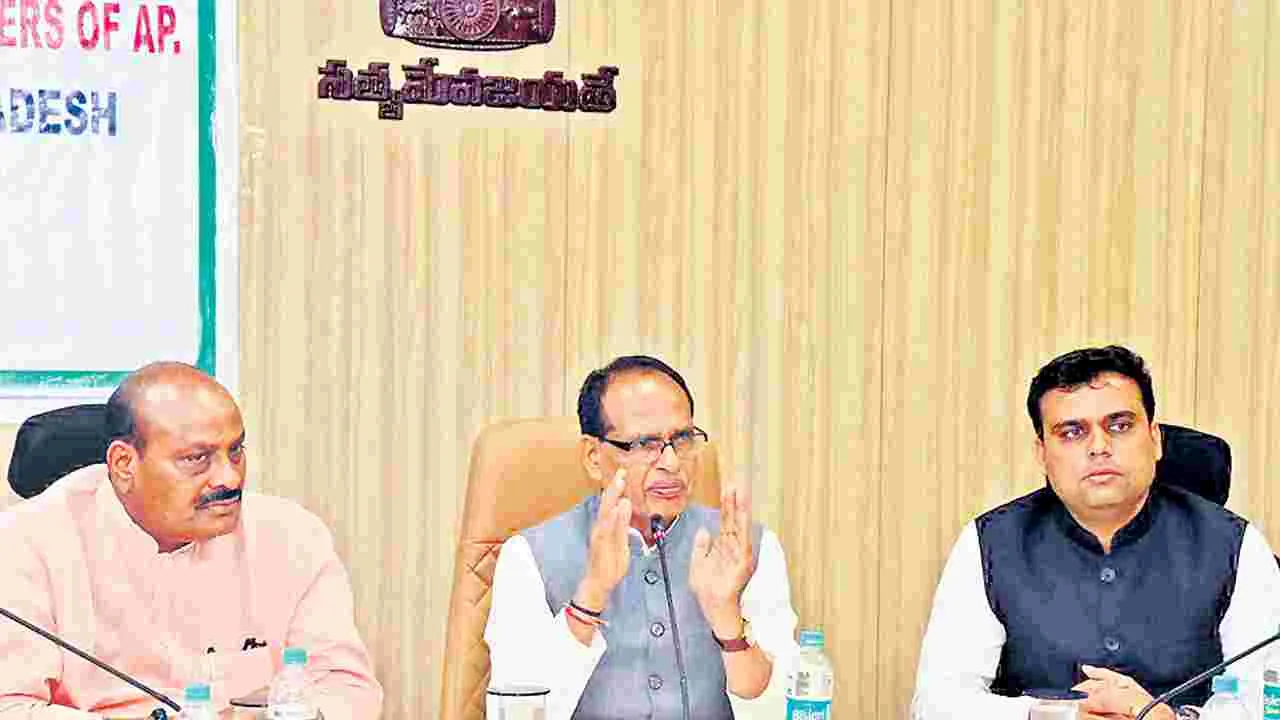 Rayalaseema Drought: సీమ కరువుపై అధ్యయనానికి కేంద్ర బృందం