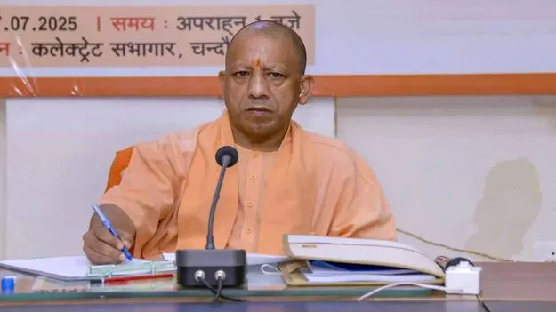 Yogi Adityanath: ఈస్ట్ పాకిస్థాన్ శరణార్ధులకు గుడ్ న్యూస్ చెప్పిన యోగి