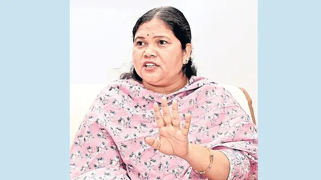 నిధుల సమాచారం ఇవ్వకపోవడం తప్పే..