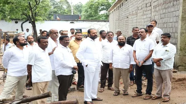 రోడ్డు విస్తరణ పనులు త్వరలో పూర్తి చేస్తాం