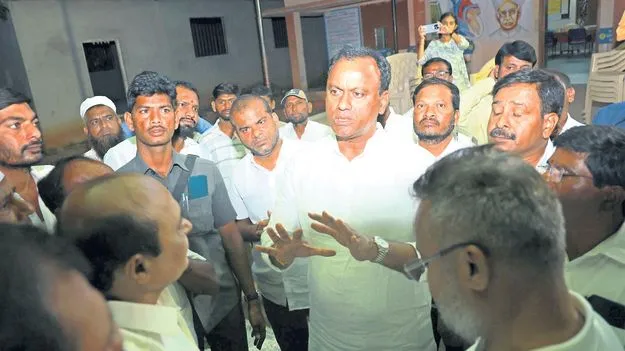 ప్రభుత్వ పాఠశాలల్లో కార్పొరేట్‌ వసతులు