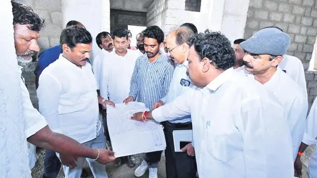 ప్రైవేట్‌ ఆస్పత్రులకు సూచిస్తే చర్యలు  