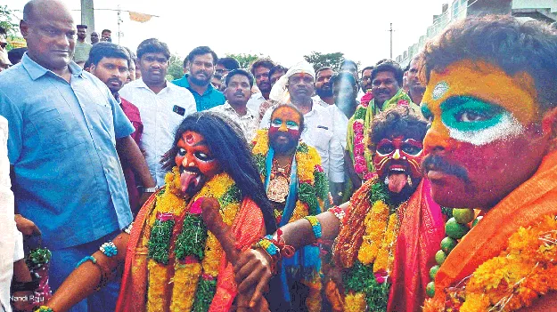 కాంగ్రెస్‌ పార్టీ బలోపేతానికి కృషి చేయాలి