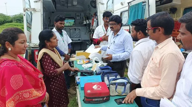 అప్రమత్తంగా నిరంతర వైద్య సేవలందించాలి