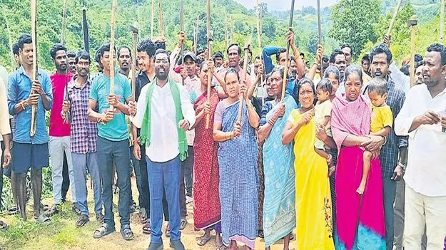 హైడ్రో ప్రాజెక్టుకు వ్యతిరేకంగా ఆందోళన