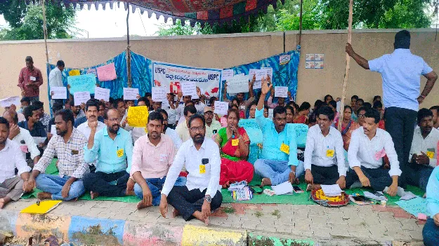 kumaram bheem asifabad- పెండింగ్‌ సమస్యలు పరిష్కరించాలి