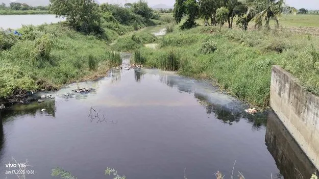 వాగుల్లో కెమి‘కిల్స్‌’