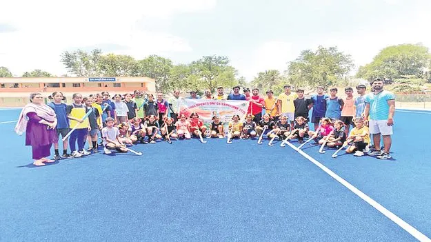 జోనల్‌స్థాయి హాకీ పోటీలకు జట్ల ఎంపిక