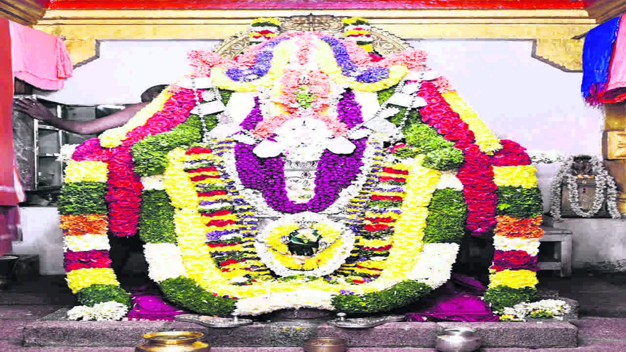 శరణు.. శరణు.. గురురాయా..