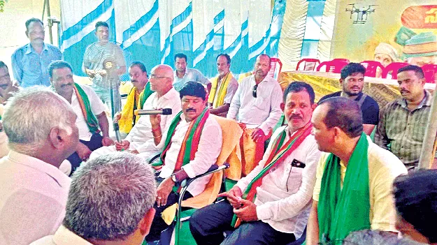  పాతపట్నం కేంద్రంగా జిల్లాను ఏర్పాటు చేయాలి: ఎమ్మెల్యే  