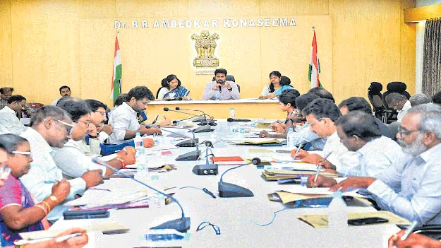 అన్నదాత సుఖీభవకు అర్హులను గుర్తించండి : కలెక్టర్‌