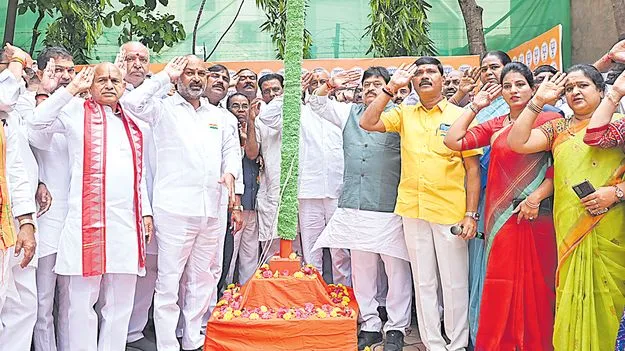 Ramchander Rao: మహనీయుల త్యాగాలే మార్గదర్శకం