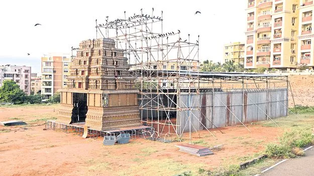 ఉత్సవాల పేరిట కాసుల వేట