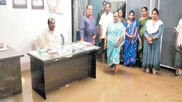 కుండపోత!