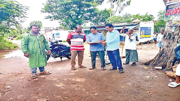 తప్పుల్లేకుండా స్వామిత్ర సర్వే చేపట్టాలి: డీడీవో